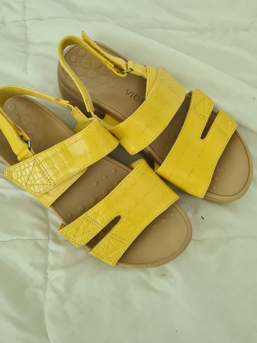 Vionic Yellow Croc-Texture Adjustable Sandals